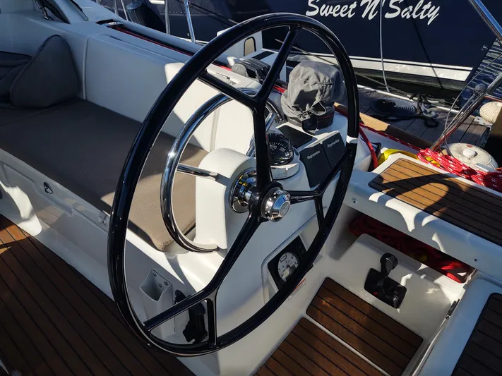 Luna Yacht Photos Pics 