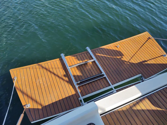 Luna Yacht Photos Pics 