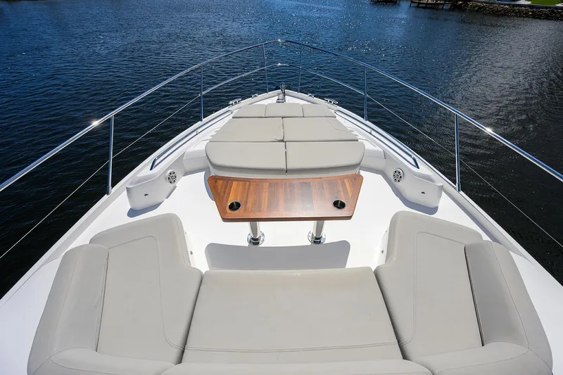 Converter Yacht Photos Pics Bow Seating and Table