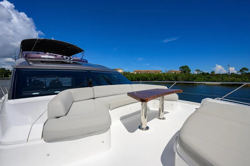 Converter Yacht Photos Pics Bow Seating and Table