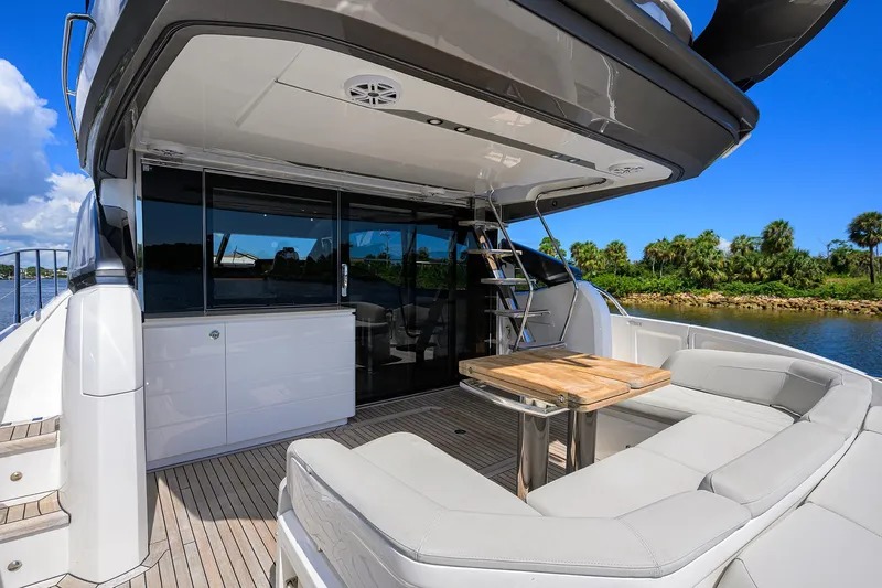 Converter Yacht Photos Pics Cockpit Seating and Table