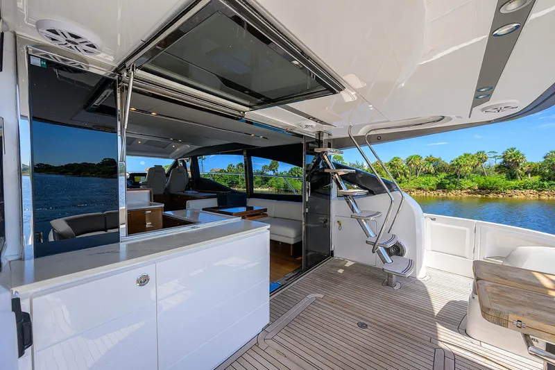 Converter Yacht Photos Pics Cockpit