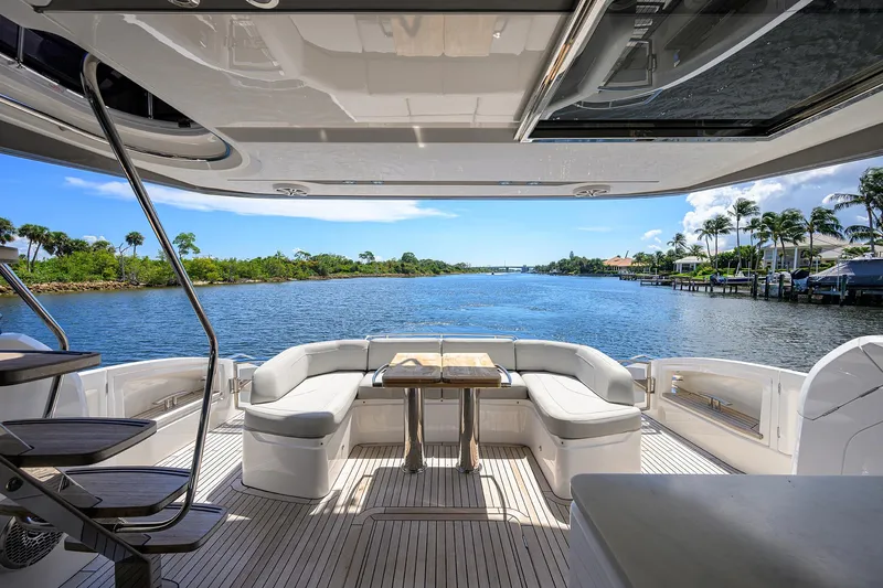 Converter Yacht Photos Pics Cockpit Seating and Table