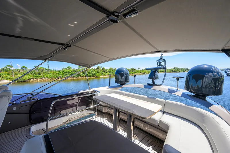 Converter Yacht Photos Pics Flybridge Aft Deck Table and Seating