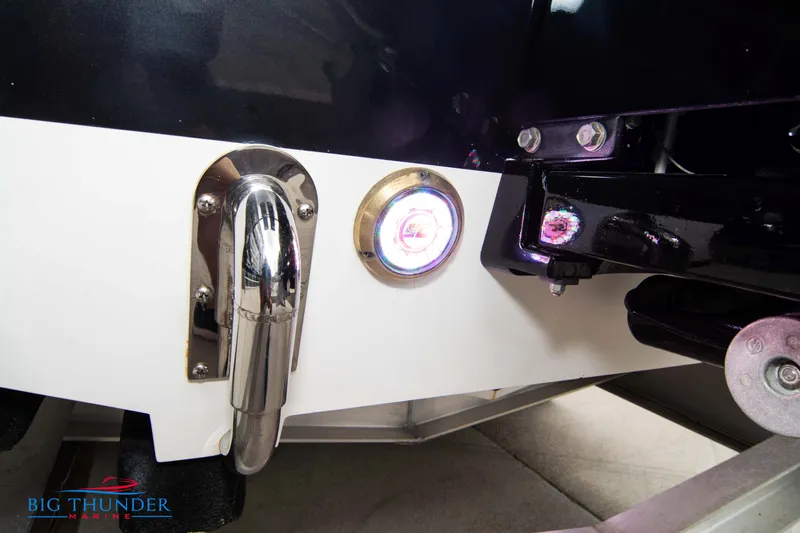  Yacht Photos Pics Close-up of 2020 Donzi 38 ZRC boat stern with Big Thunder Marine logo.