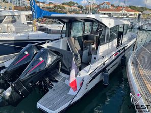 2025 Axopar 28 CABIN
