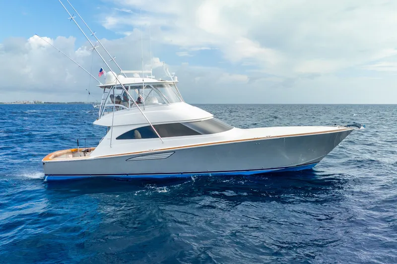 Madaline Jewell Yacht Photos Pics 