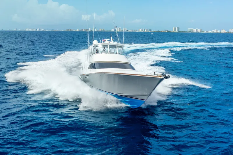 Madaline Jewell Yacht Photos Pics 