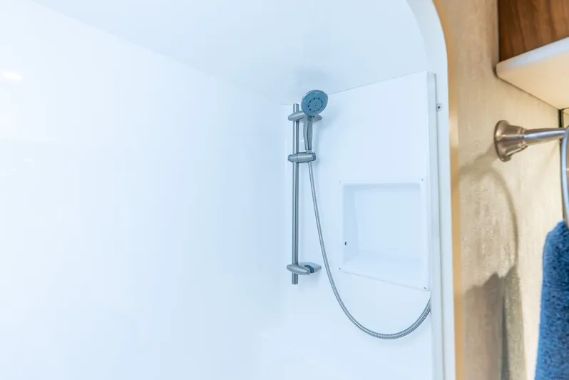 Madaline Jewell Yacht Photos Pics 