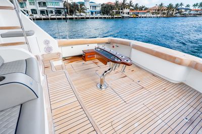 Yacht