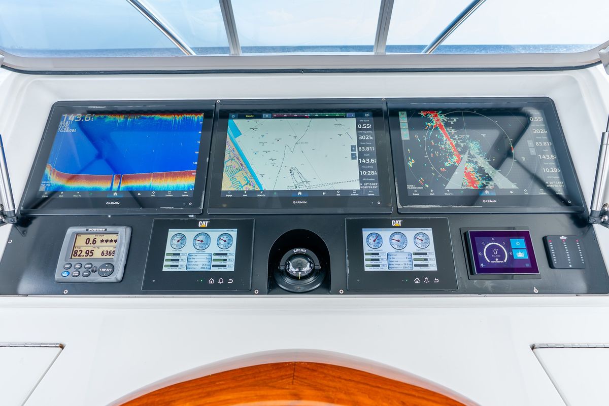 2017 Viking 62 