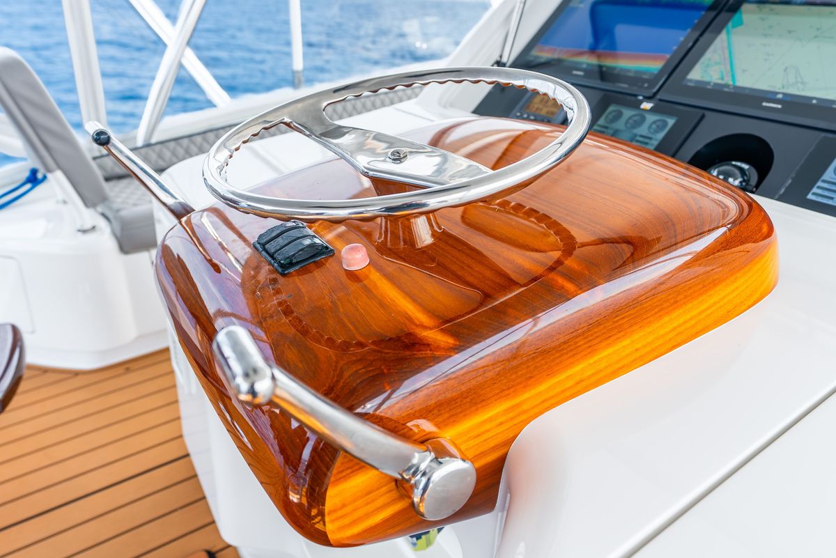 2017 Viking 62 