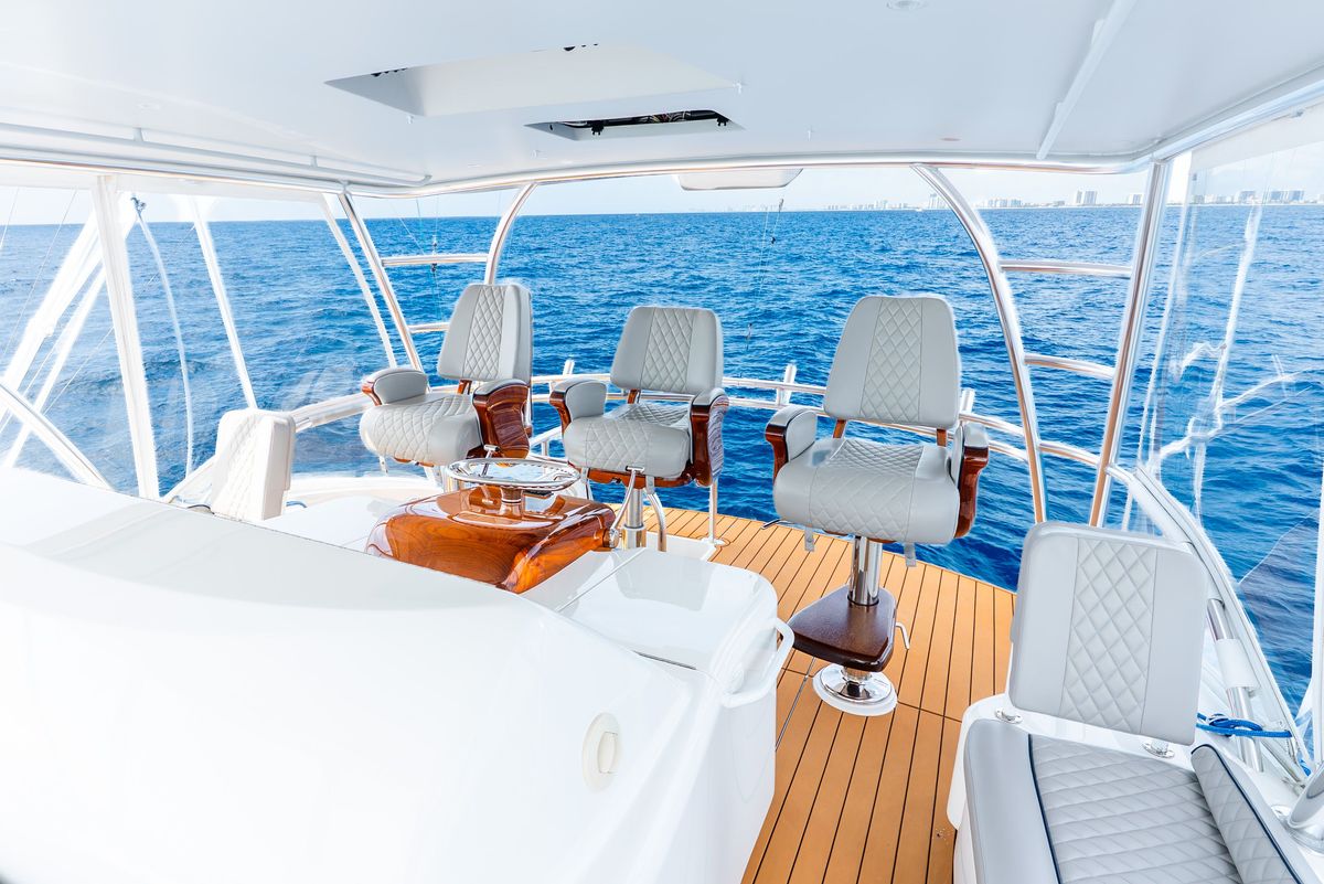 2017 Viking 62 