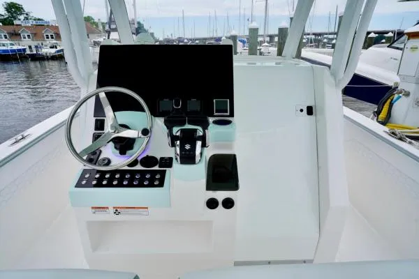 Stamas Aventura 33t Yacht Photos Pics 