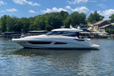 Sea Ray 470 Sundancer