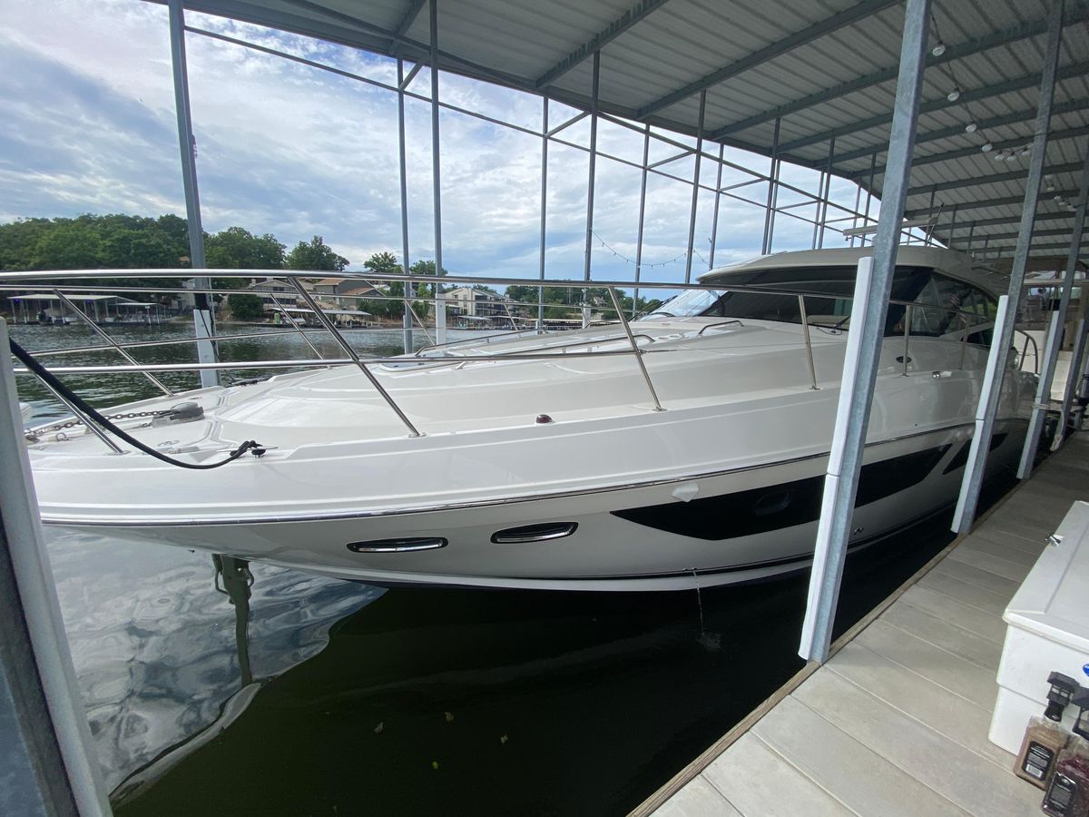 2015 Sea Ray 47 
