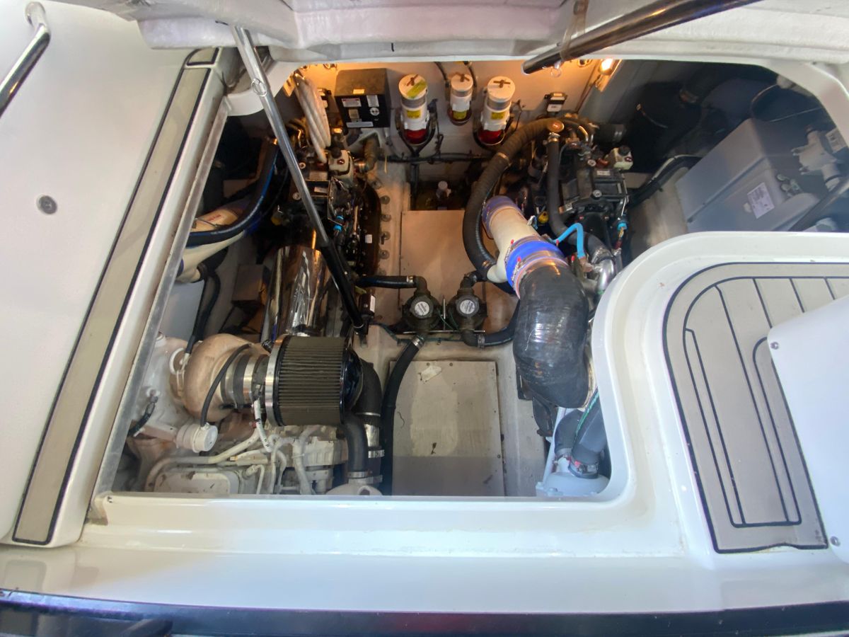 2015 Sea Ray 47 