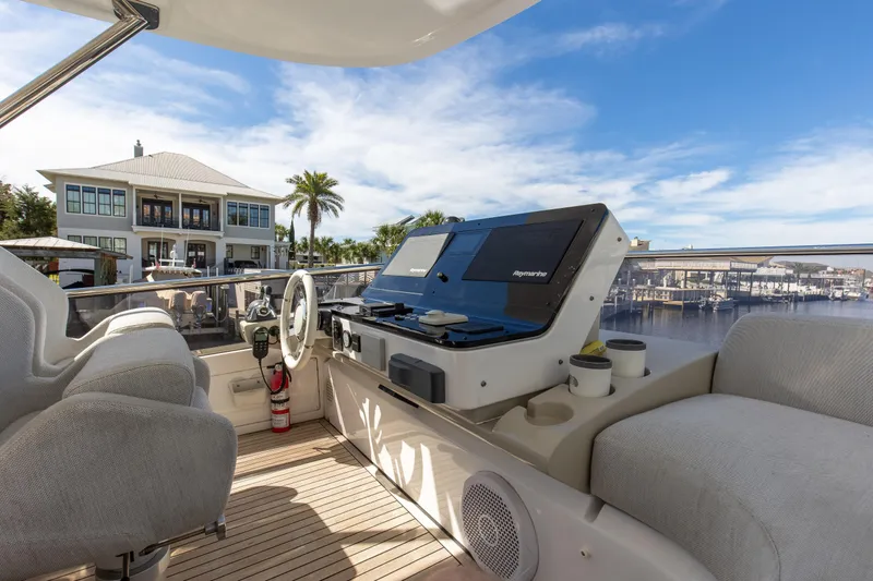 Oh My My Yacht Photos Pics 2020 Azimut 60 Flybridge- OH MY MY- Helm