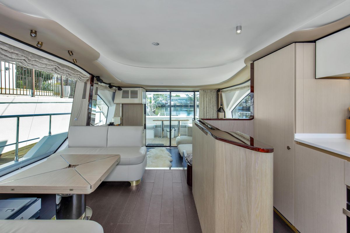 2020 Azimut 60 