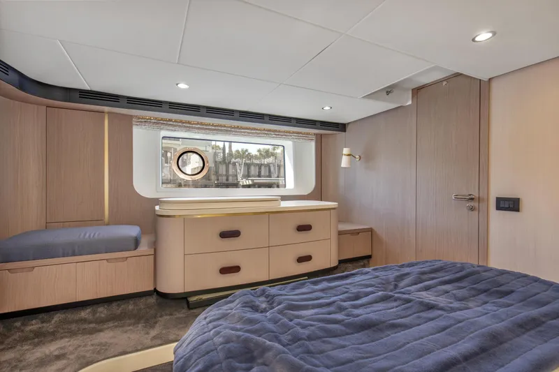 Oh My My Yacht Photos Pics 2020 Azimut 60 Flybridge- OH MY MY- Master Stateroom