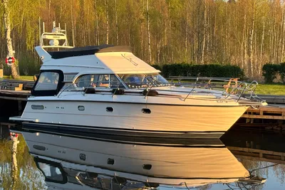 Nord West 390 Flybridge