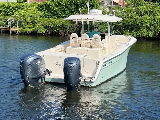 Four Palms Yacht Photos Pics 