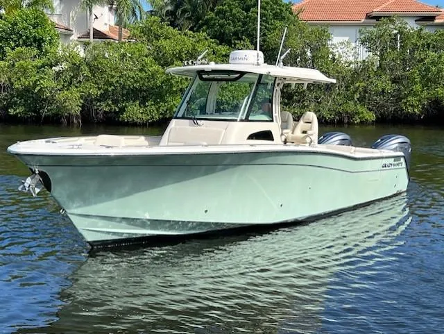 Four Palms Yacht Photos Pics 