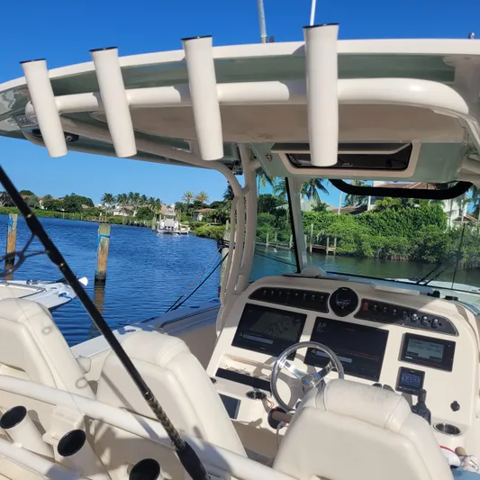 Four Palms Yacht Photos Pics 