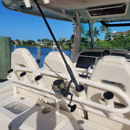 Four Palms Yacht Photos Pics 