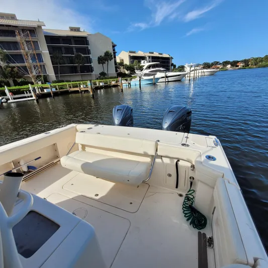 Four Palms Yacht Photos Pics 