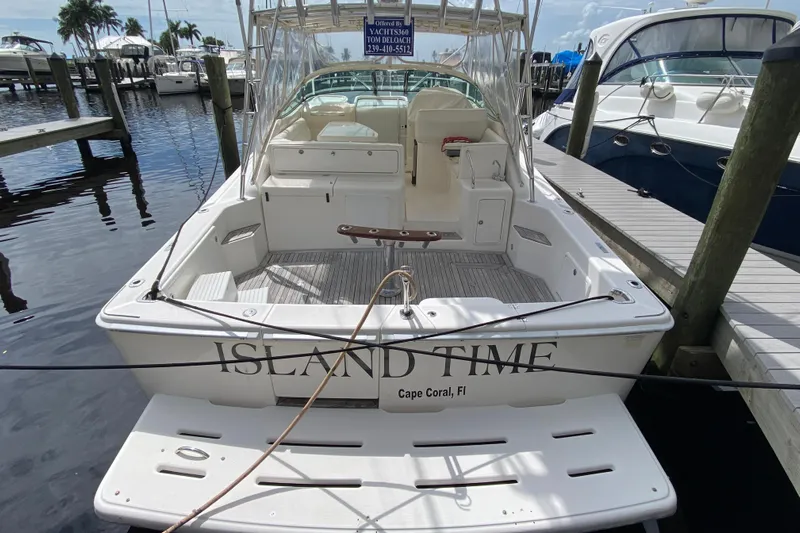 Island Time Yacht Photos Pics Riviera 4000 yacht named "Island Time" docked in Cape Coral, Florida, 2000 model.
