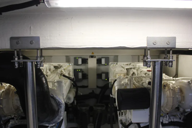 Pangea 3 Yacht Photos Pics 