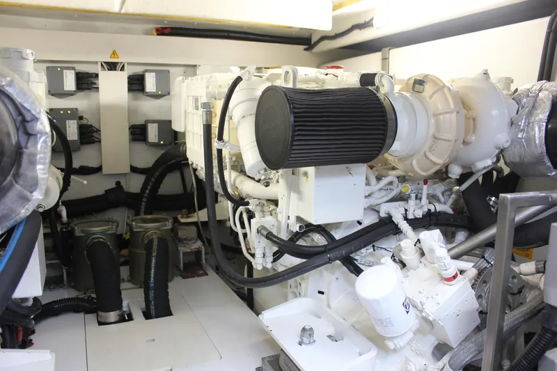 Pangea 3 Yacht Photos Pics 