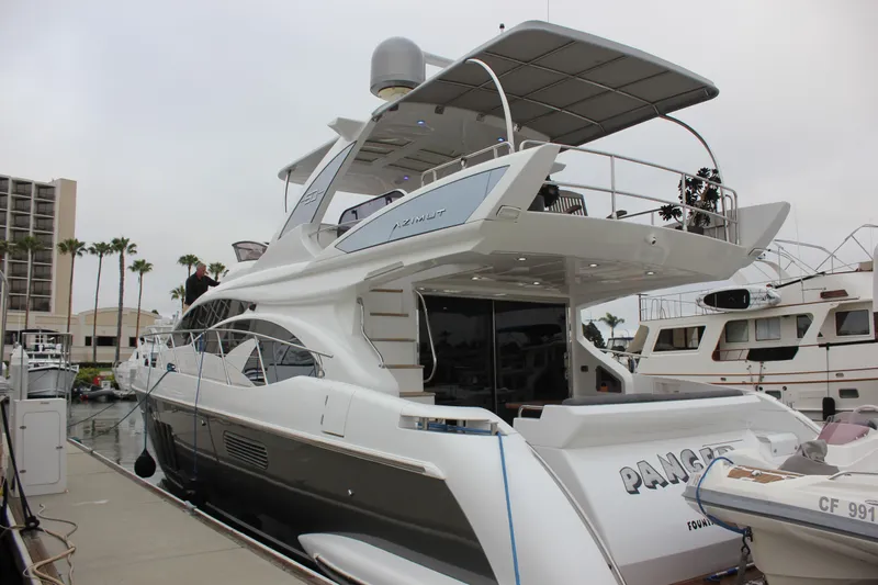 Pangea 3 Yacht Photos Pics 