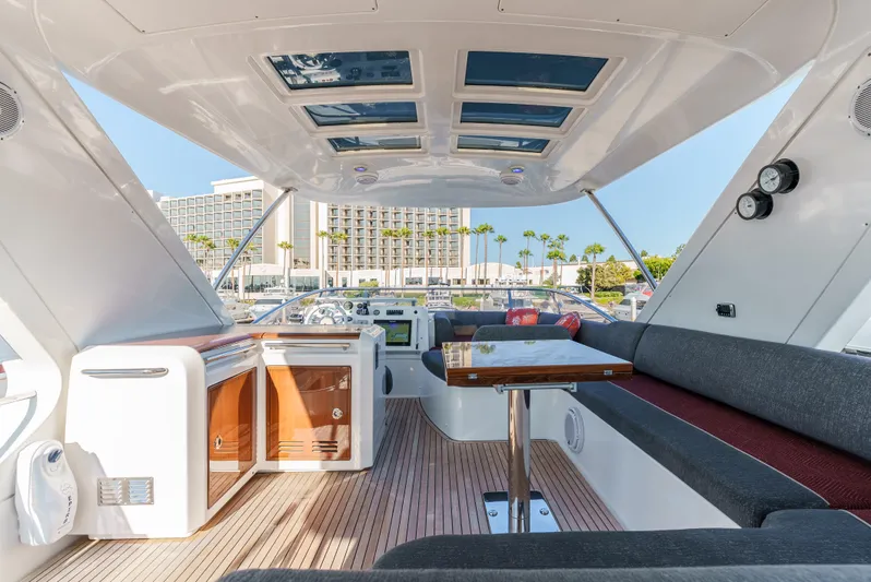 Pangea 3 Yacht Photos Pics 