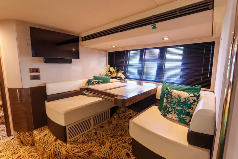 Pangea 3 Yacht Photos Pics 