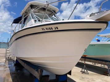 Grady-White Sailfish 27