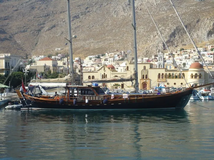 Trİppİn Yacht Photos Pics 