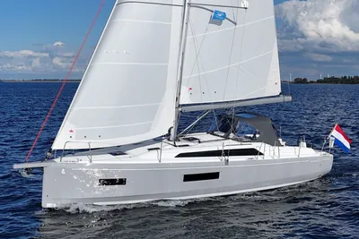 2024 Beneteau Oceanis 37.1