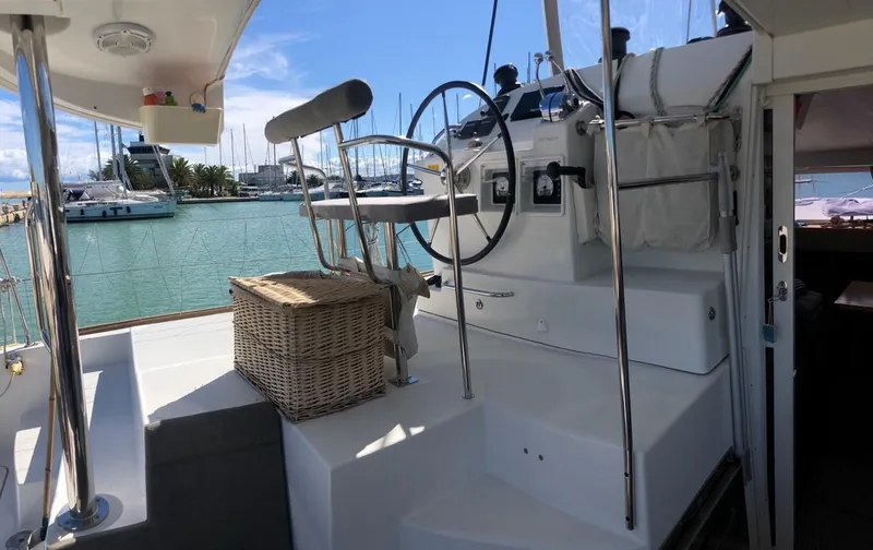  Yacht Photos Pics IMG_5508.jpeg