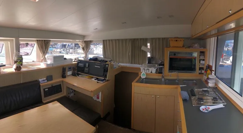  Yacht Photos Pics IMG_5497.jpeg