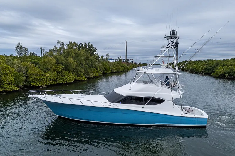 Miss Minks Yacht Photos Pics 