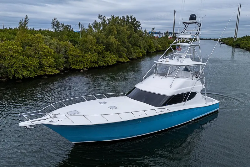 Miss Minks Yacht Photos Pics 