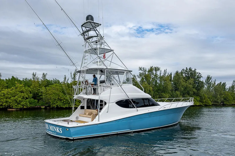 Miss Minks Yacht Photos Pics 
