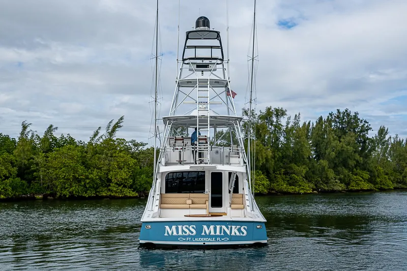 Miss Minks Yacht Photos Pics 