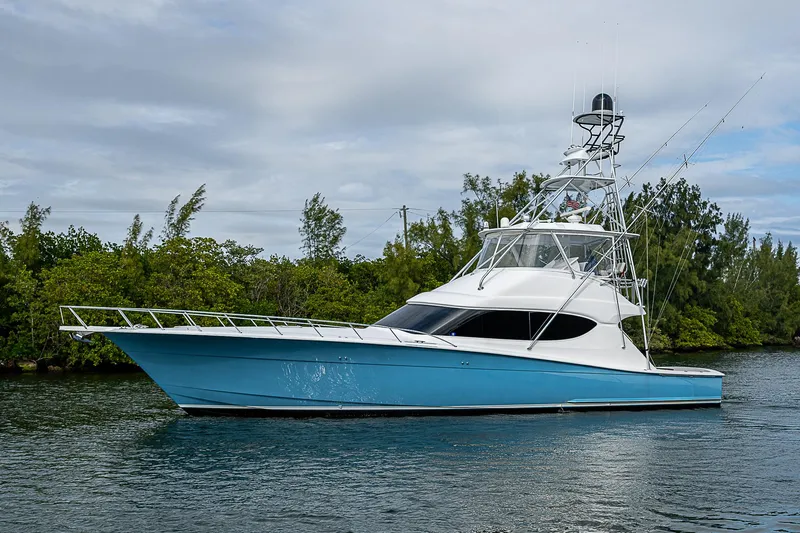 Miss Minks Yacht Photos Pics 