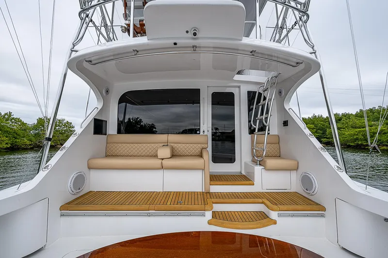 Miss Minks Yacht Photos Pics 