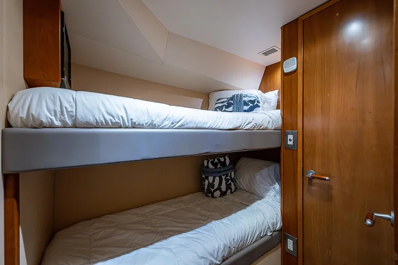 Miss Minks Yacht Photos Pics 