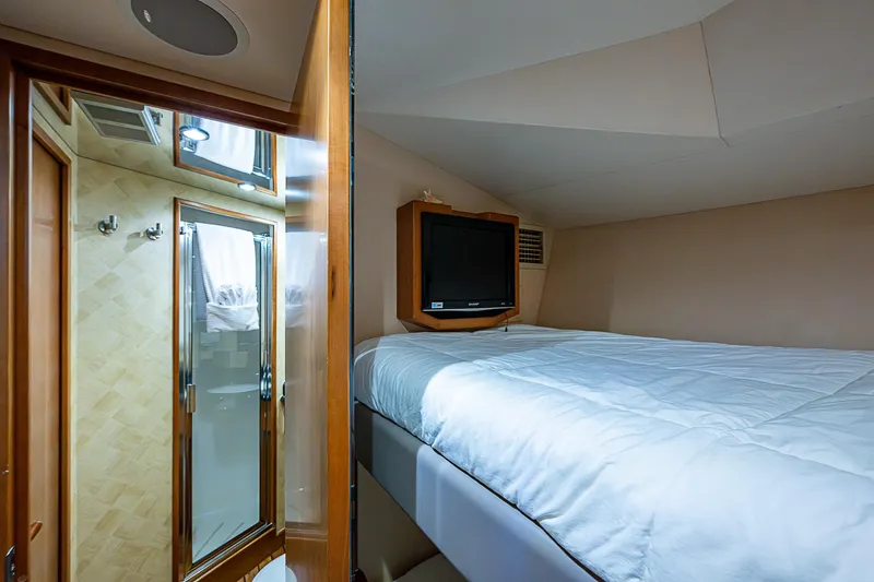 Miss Minks Yacht Photos Pics 