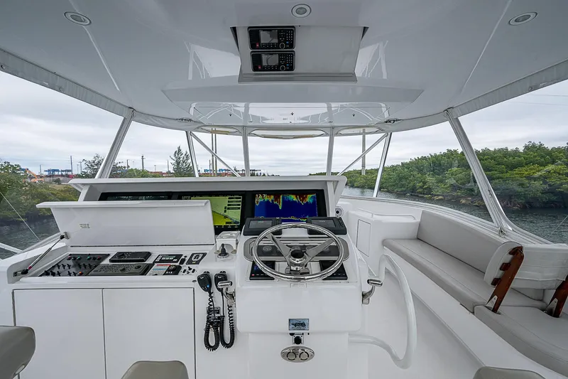 Miss Minks Yacht Photos Pics 